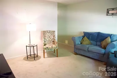 4631 Highlake Drive, Charlotte, NC 28215 - Photo 19