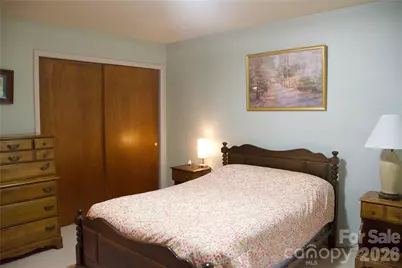 4631 Highlake Drive, Charlotte, NC 28215 - Photo 23