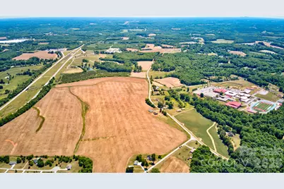 000 Jennings Road, Olin, NC 28660 - Photo 1