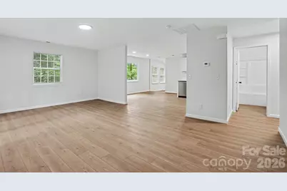 9118 S Lakebrook Road, Charlotte, NC 28214 - Photo 3