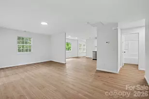 9118 S Lakebrook Rd, Charlotte, NC 28214 - Photo 3