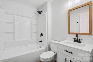 9118 S Lakebrook Rd, Charlotte, NC 28214 - Photo 13