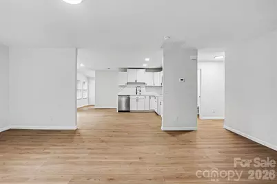 9118 S Lakebrook Road, Charlotte, NC 28214 - Photo 5