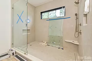 1329 Bevis Dr, Charlotte, NC 28209 - Photo 25