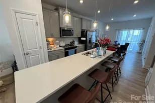 5009 Layman Dr, Charlotte, NC 28226 - Photo 9