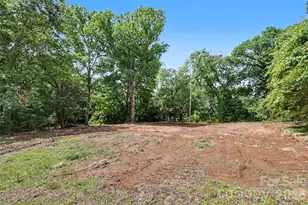 6510 Sharon Hills Rd, Charlotte, NC 28210 - Photo 3