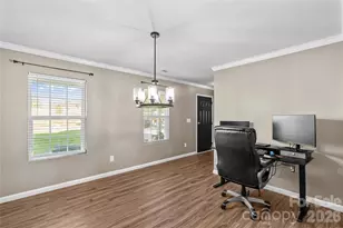 218 Valerie Dr, Lincolnton, NC 28092 - Photo 15
