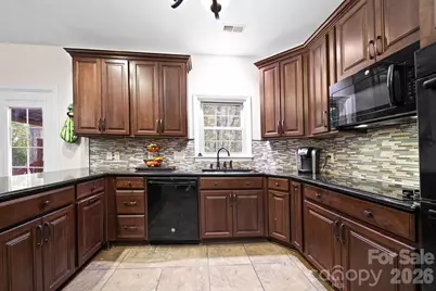 3400 Thistle Bloom Court, Charlotte, NC 28269 - Photo 9