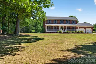 4092 Henry Dellinger Rd, Maiden, NC 28650 - Photo 33
