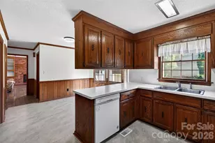 4092 Henry Dellinger Rd, Maiden, NC 28650 - Photo 9