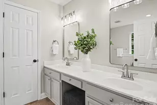 2715 Thornburg Ct, Monroe, NC 28110 - Photo 13