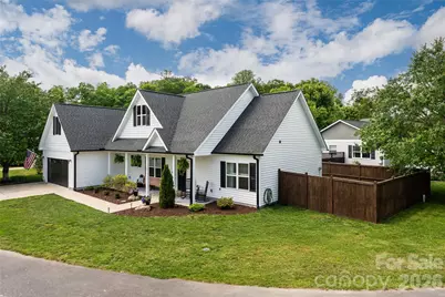 185 Springfield Meadow Drive, Etowah, NC 28729 - Photo 33