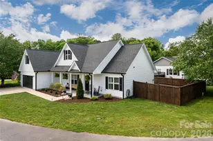 185 Springfield Meadow Dr, Etowah, NC 28729 - Photo 33