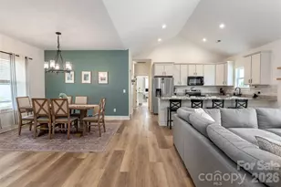 185 Springfield Meadow Dr, Etowah, NC 28729 - Photo 5