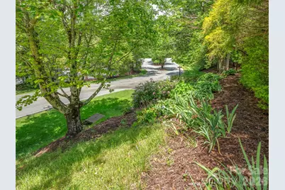 4 Lacoste Drive, Hendersonville, NC 28739 - Photo 33