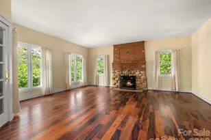 4 Lacoste Dr, Hendersonville, NC 28739 - Photo 15
