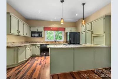 4 Lacoste Drive, Hendersonville, NC 28739 - Photo 11