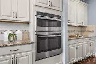 11926 Grey Partridge Dr, Charlotte, NC 28278 - Photo 21