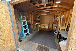 232 Trillium Rd, Newland, NC 28657 - Photo 25