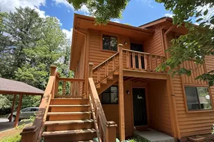 581 Courtwood Ln, Hendersonville, NC 28739 - Photo 1