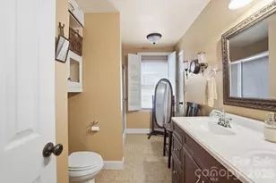 12006 Swanee Ln, Charlotte, NC 28273 - Photo 15