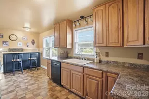 12006 Swanee Ln, Charlotte, NC 28273 - Photo 11