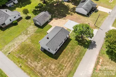 301 Gittens Street, Lowell, NC 28098 - Photo 21