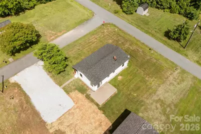 301 Gittens Street, Lowell, NC 28098 - Photo 23
