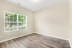 2805 S Devon St, Charlotte, NC 28213 - Photo 13