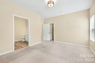2805 S Devon St, Charlotte, NC 28213 - Photo 17