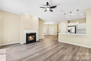 2805 S Devon St, Charlotte, NC 28213 - Photo 5
