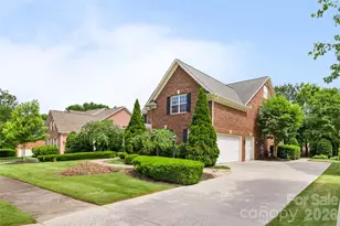14825 Capricorn Ln, Charlotte, NC 28277 - Photo 3