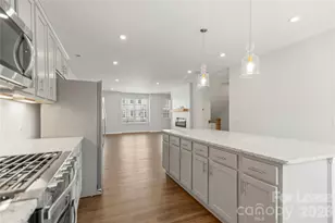 7113 Brookview Ln, Sherrills Ford, NC 28673 - Photo 21