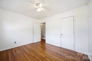 207 Starview Ln, Dallas, NC 28034 - Photo 7
