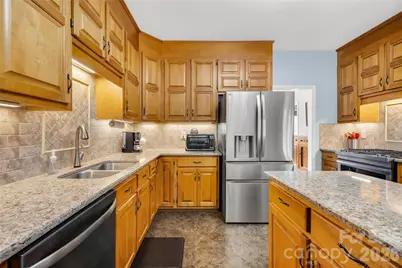 1066 Briarcliff Road, Mooresville, NC 28115 - Photo 11
