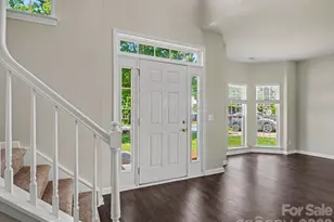 5142 Bentgrass Run Dr, Charlotte, NC 28269 - Photo 3