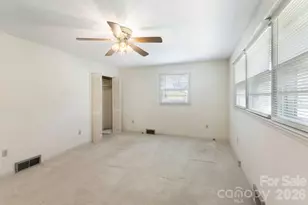 295 Bramlett Dr, Waynesville, NC 28785 - Photo 23