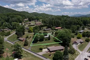 295 Bramlett Dr, Waynesville, NC 28785 - Photo 35