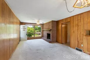 295 Bramlett Dr, Waynesville, NC 28785 - Photo 3