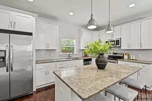 1216 Lomax Ave, Charlotte, NC 28211 - Photo 13