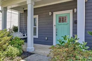 1216 Lomax Ave, Charlotte, NC 28211 - Photo 3
