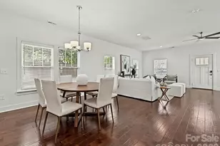 1216 Lomax Ave, Charlotte, NC 28211 - Photo 17