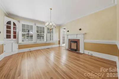 1010 College Avenue SW, Lenoir, NC 28645 - Photo 7