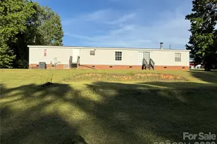 9385 US Hwy 52 Hwy N, Wadesboro, NC 28170 - Photo 3