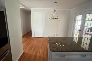 4925 Vincent Ln, Charlotte, NC 28210 - Photo 3
