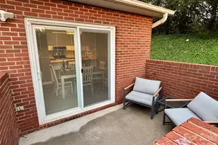 102 Brandywine Dr NE, Conover, NC 28613 - Photo 17