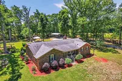 9807 Black Road, Midland, NC 28107 - Photo 3