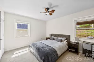 2411 Roundabout Ln, Charlotte, NC 28210 - Photo 15