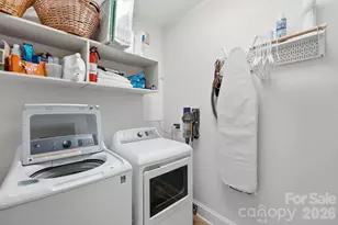 229 N Church St, Charlotte, NC 28202 - Photo 19