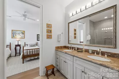 229 N Church Street #403, Charlotte, NC 28202 - Photo 17